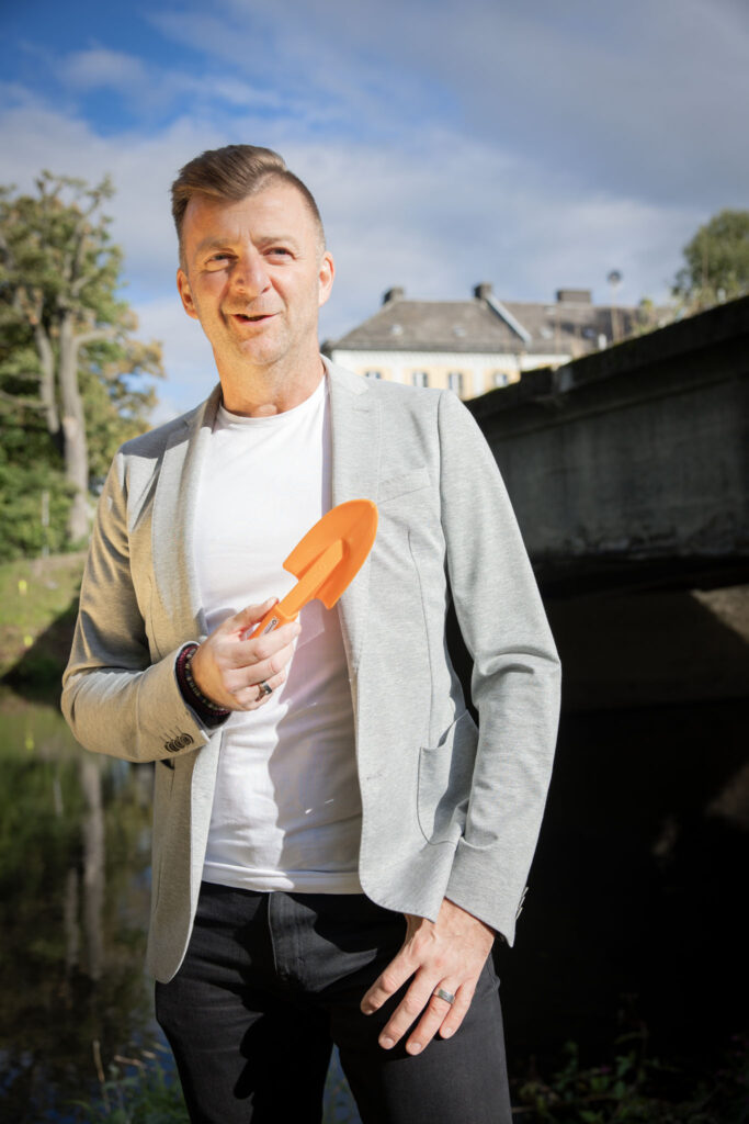 Kinne Tobias (17 )